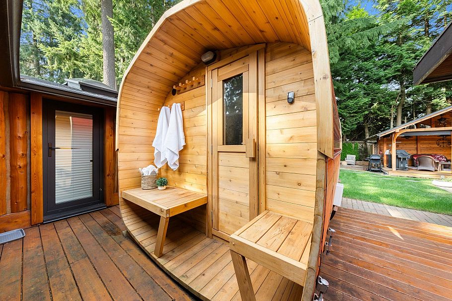 2540 Boswell Avenue North Vancouver, BC - 29