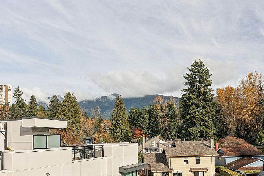 266 2035 Glenaire Drive North Vancouver, BC - 25