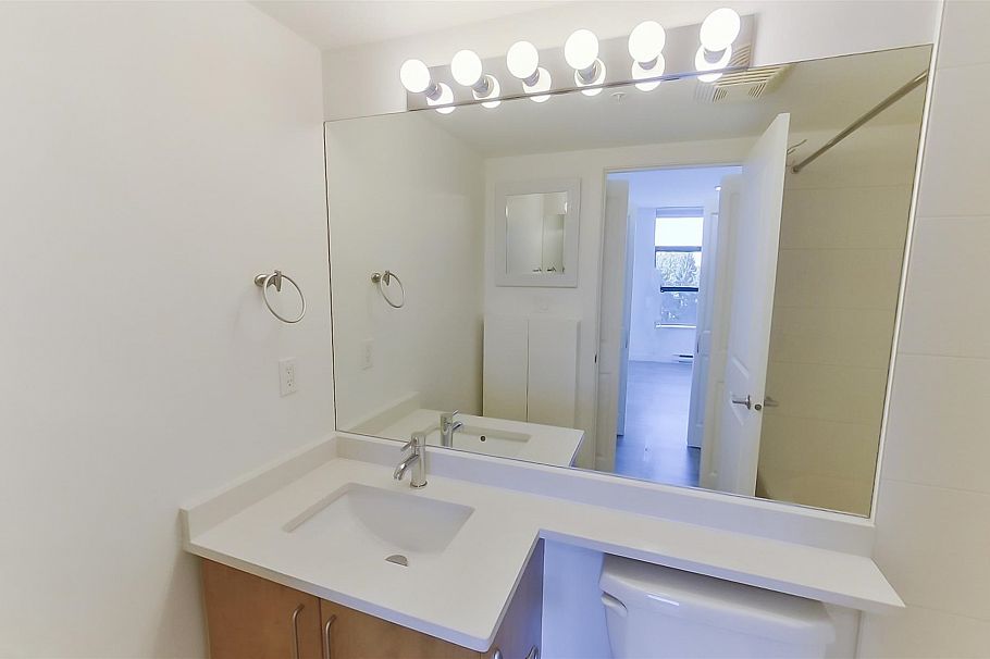 1009 5380 Oben Street Vancouver, BC - 3