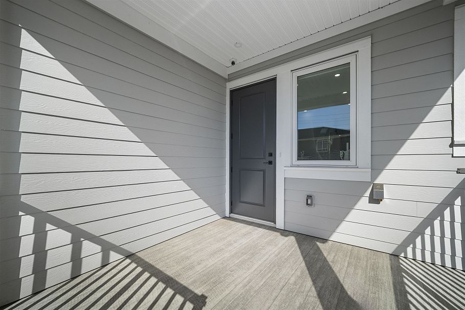 2790 E 49th Avenue Vancouver, BC - 20