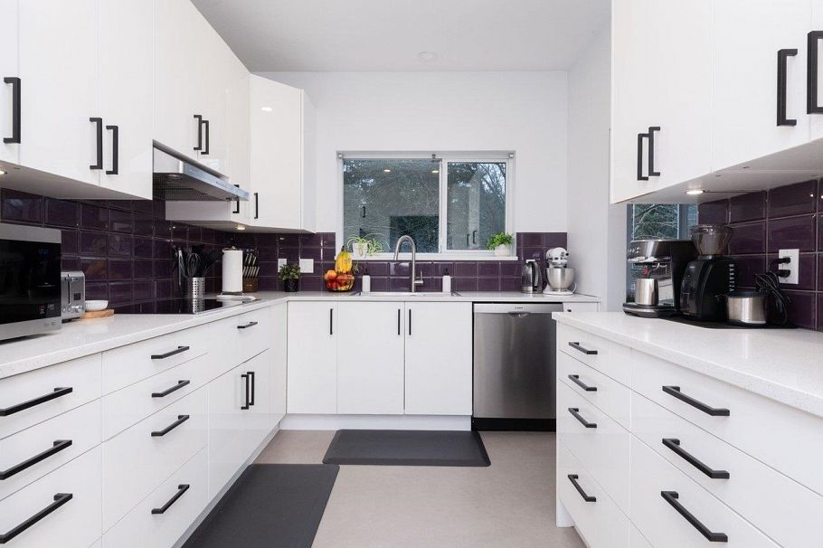 308 1283 Parkgate Avenue North Vancouver, BC - 27