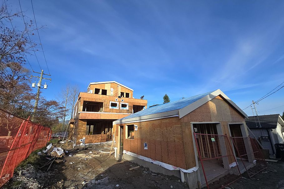 98 W 37th Avenue Vancouver, BC - 29