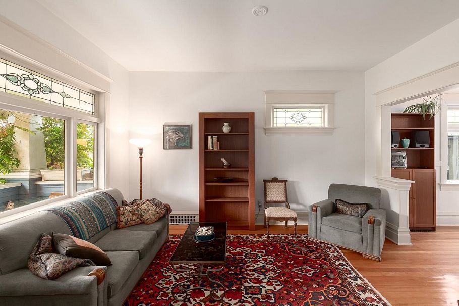 2025 Charles Street Vancouver, BC - 8