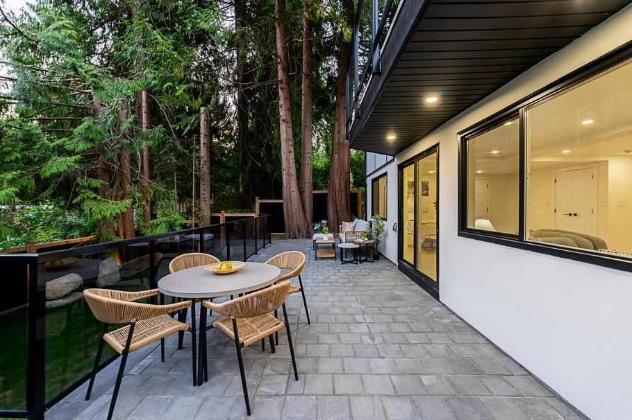 531 Greenway Avenue North Vancouver, BC - 23