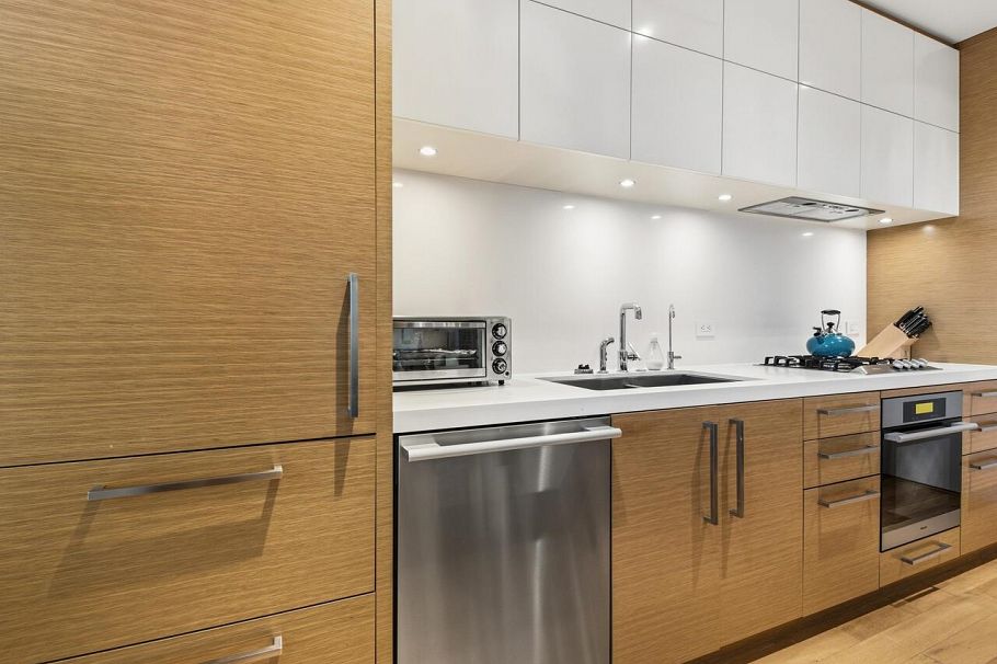 1701 667 Howe Street Vancouver, BC - 3