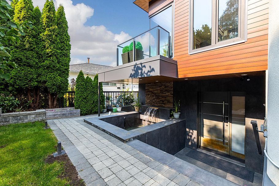 2863 W King Edward Avenue Vancouver, BC - 3