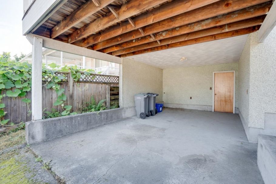 3391 E 25th Avenue Vancouver, BC - 23