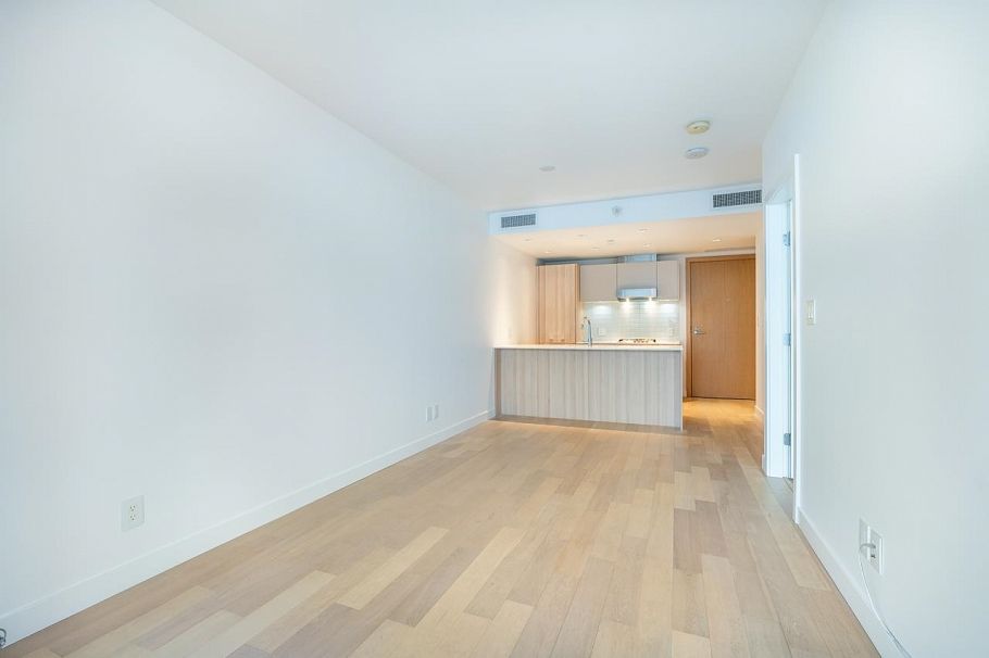 1601 2220 Kingsway Vancouver, BC - 11