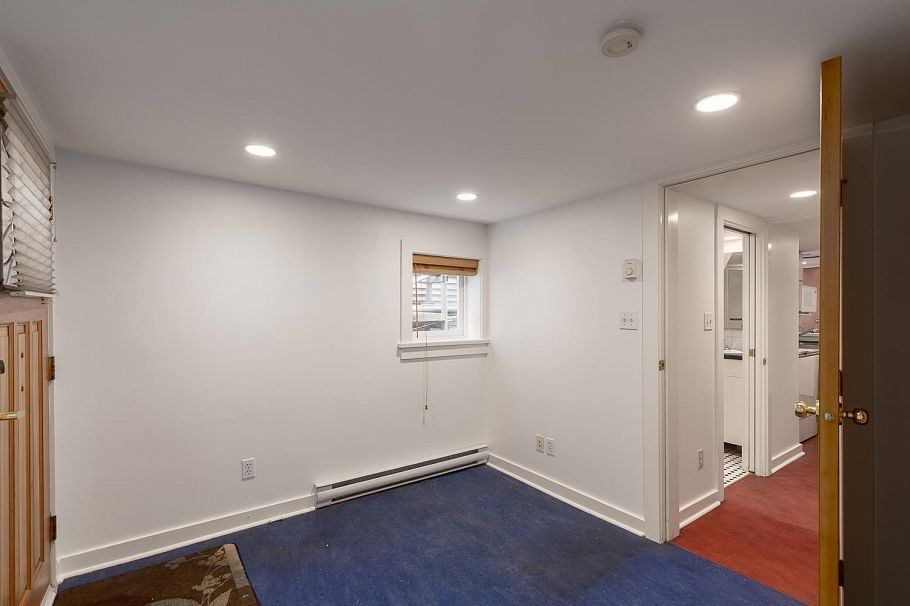 2025 Charles Street Vancouver, BC - 34