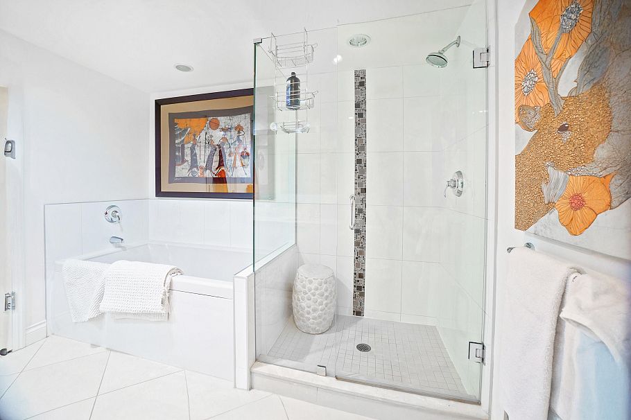 903 133 E Esplanade North Vancouver, BC - 18