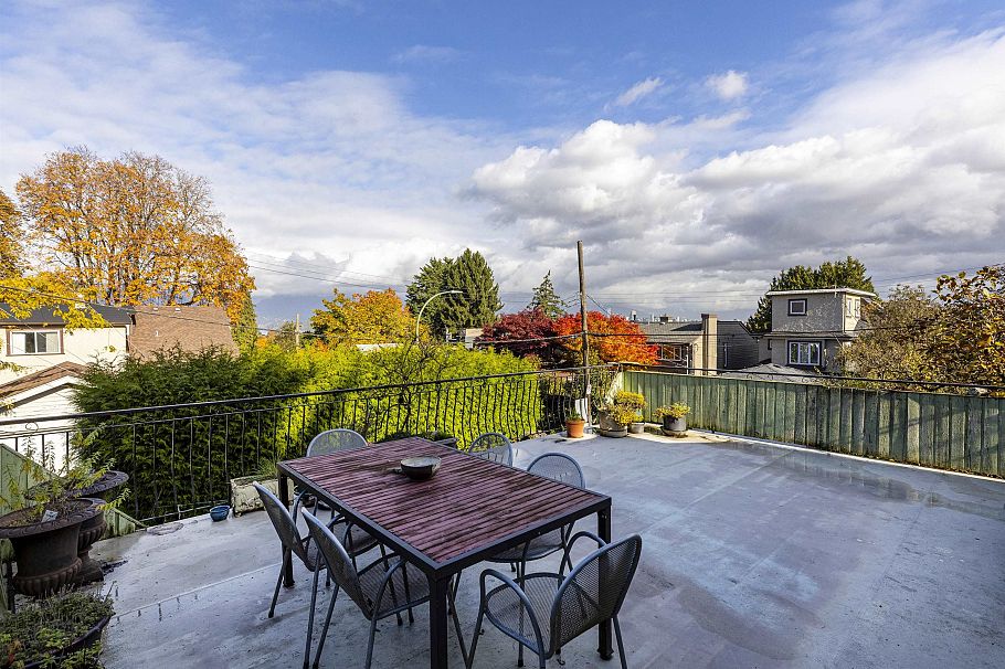 3555 Quadra Street Vancouver, BC - 22