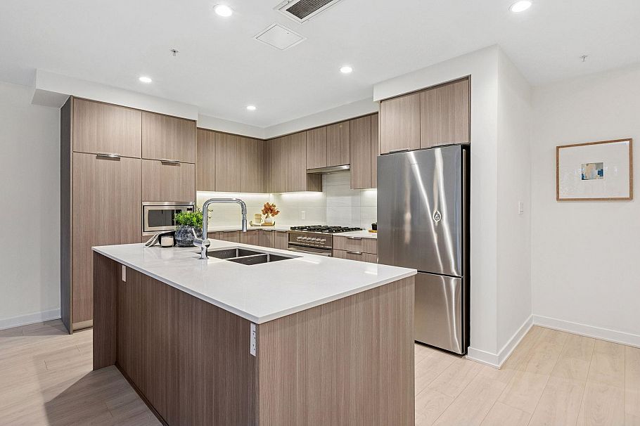 TH1431 Hunter Street North Vancouver, BC - 13