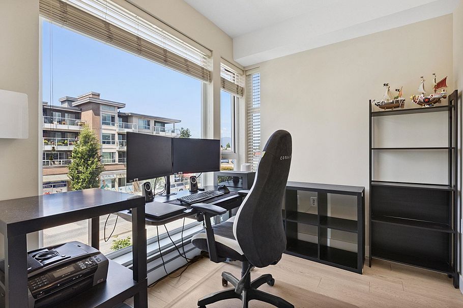 218 1838 Renfrew Street Vancouver, BC - 22