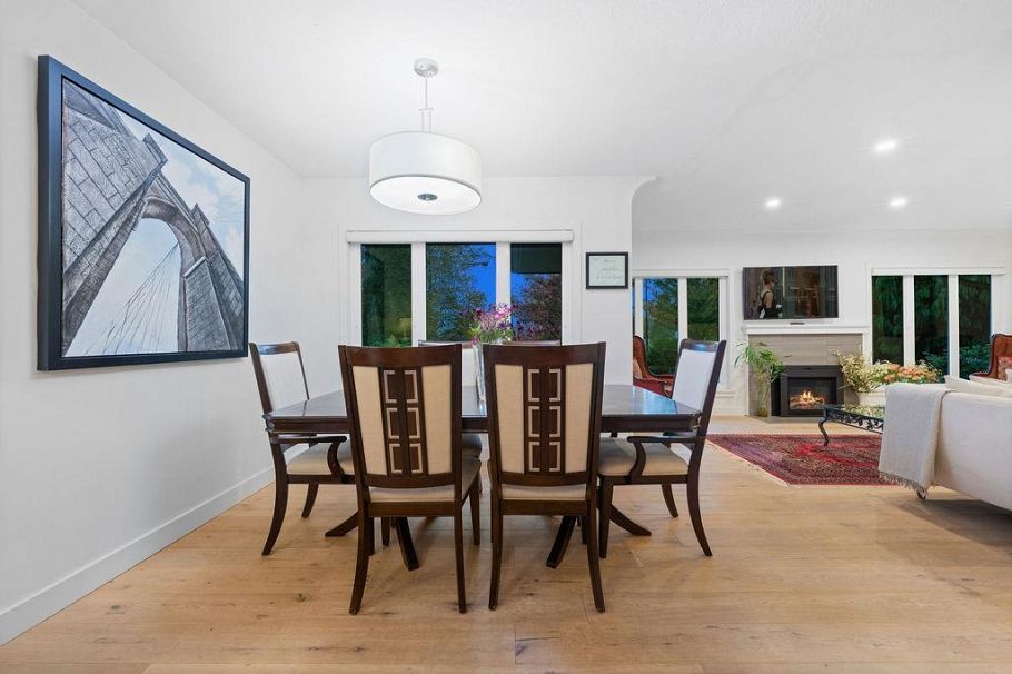 1436 Grand Boulevard North Vancouver, BC - 12