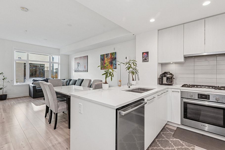 266 2035 Glenaire Drive North Vancouver, BC - 5