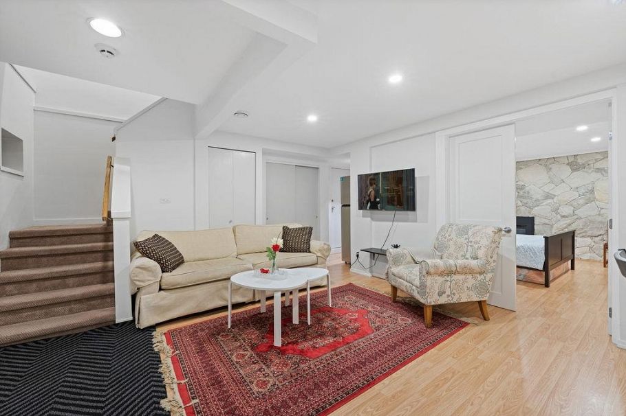 1436 Grand Boulevard North Vancouver, BC - 25