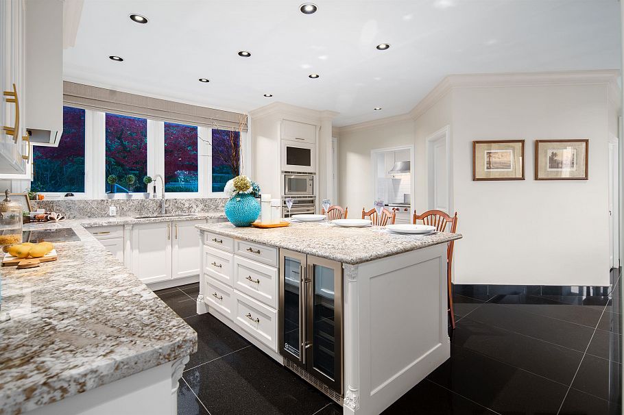 5550 Kingston Road Vancouver, BC - 11