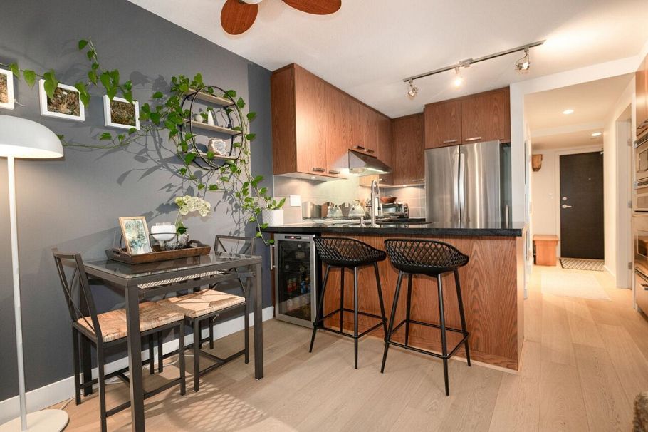 206 3228 Tupper Street Vancouver, BC - 9