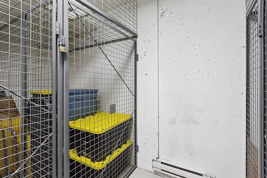 218 1838 Renfrew Street Vancouver, BC - 27