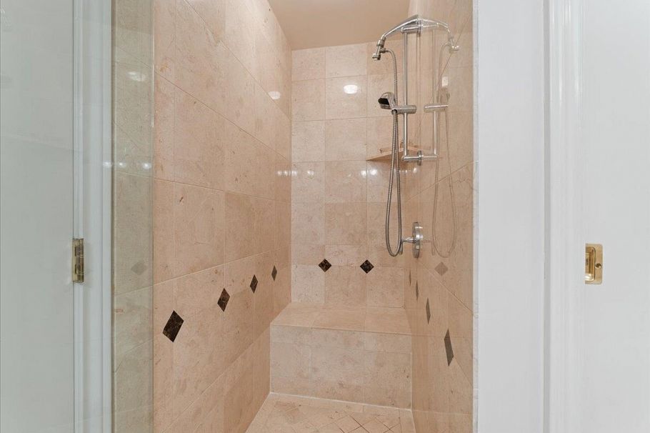 205 1717 Bayshore Drive Vancouver, BC - 29