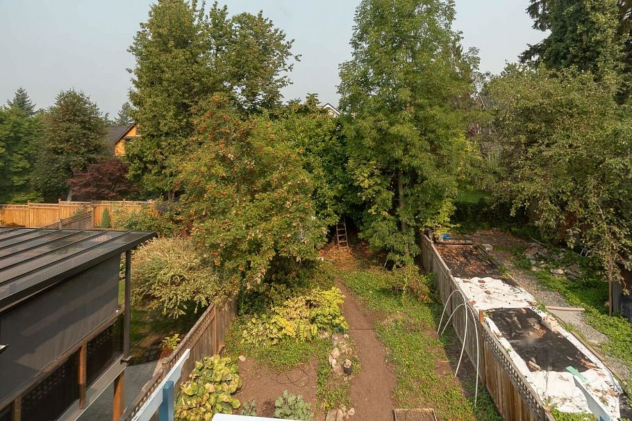 2025 Charles Street Vancouver, BC - 37