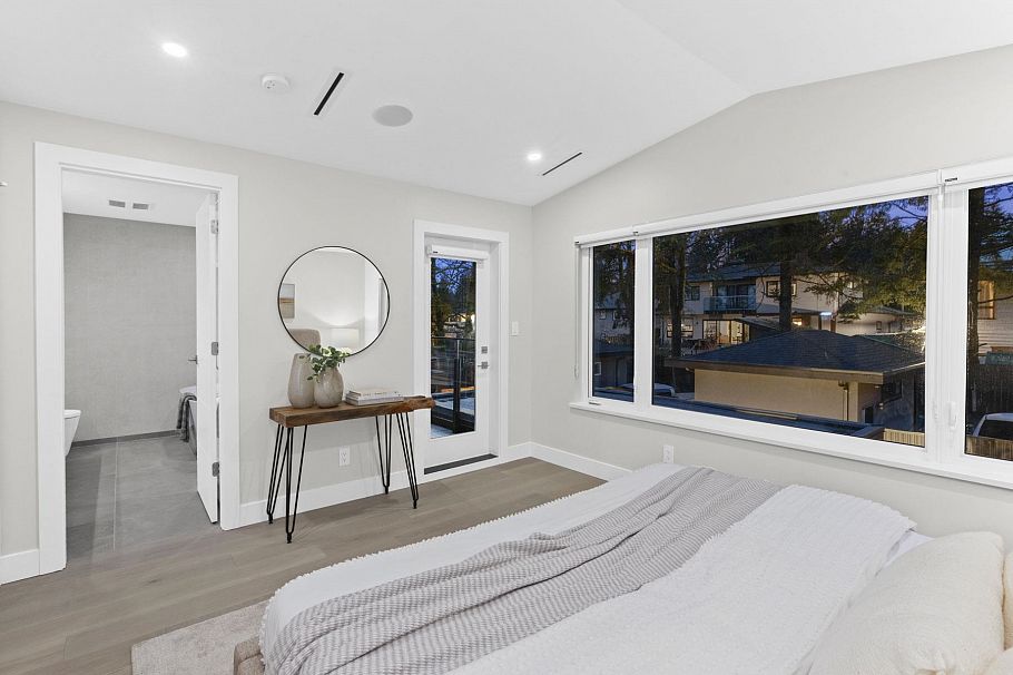 3073 Fromme Road North Vancouver, BC - 21