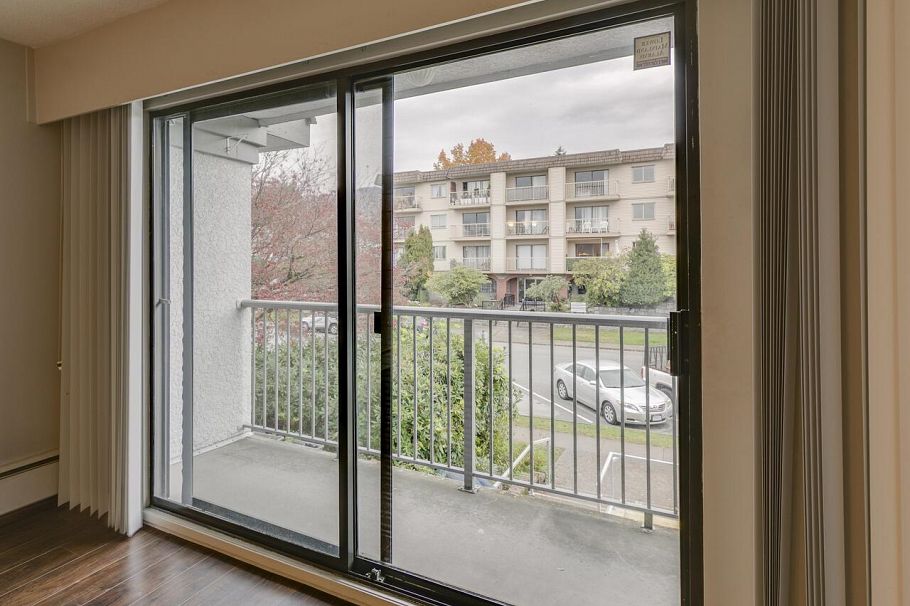 208 275 W 2nd Street North Vancouver, BC - 15