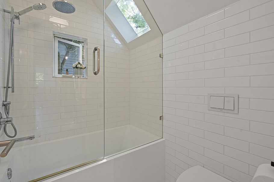 508 Hawks Avenue Vancouver, BC - 22