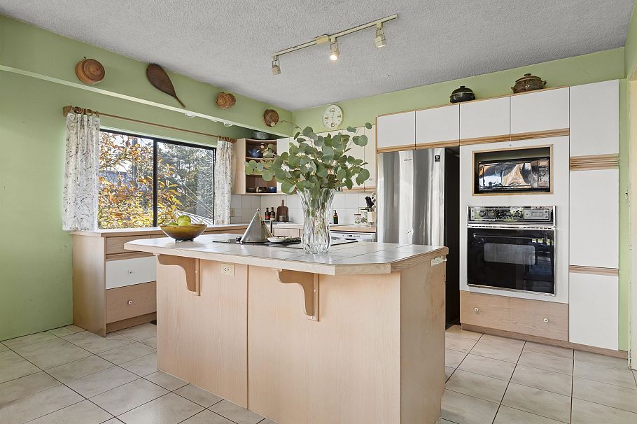 3555 Quadra Street Vancouver, BC - 17