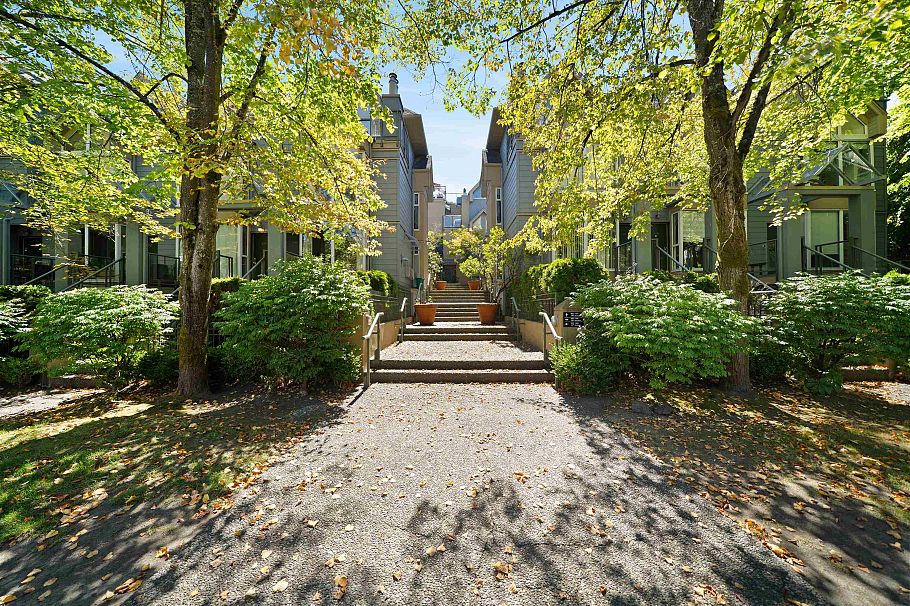 3021 Laurel Street Vancouver, BC - 11