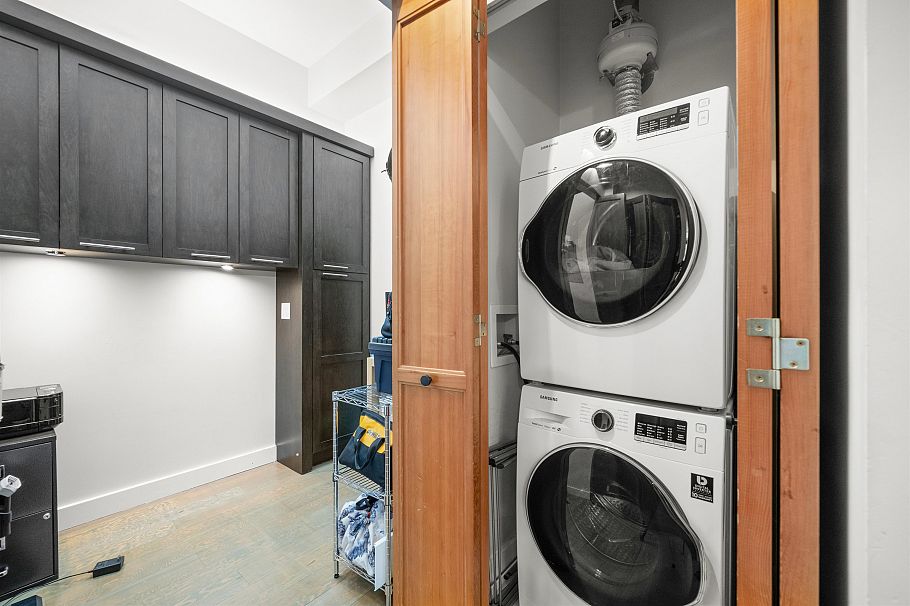 207 2515 Ontario Street Vancouver, BC - 23