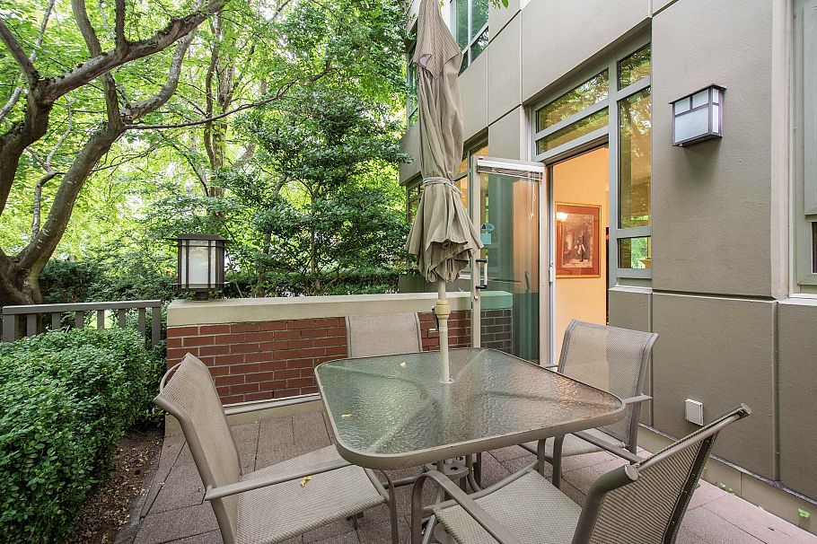 101 2799 Yew Street Vancouver, BC - 18