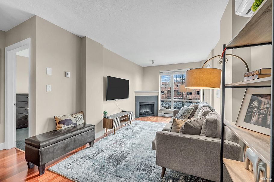 412 3811 Hastings Street Burnaby, BC - 8