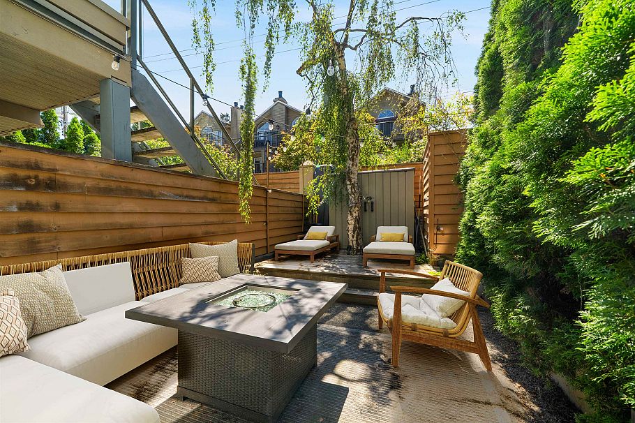 3021 Laurel Street Vancouver, BC - 3