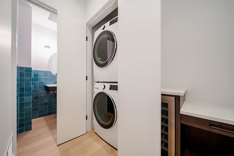 1138 E 26th Avenue Vancouver, BC - 17