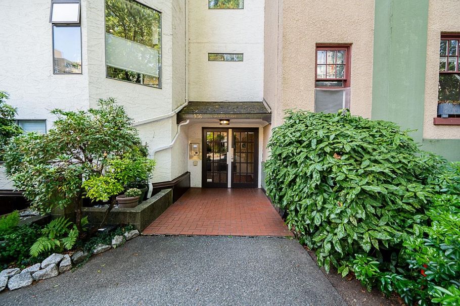 PH3 936 Bute Street Vancouver, BC - 4