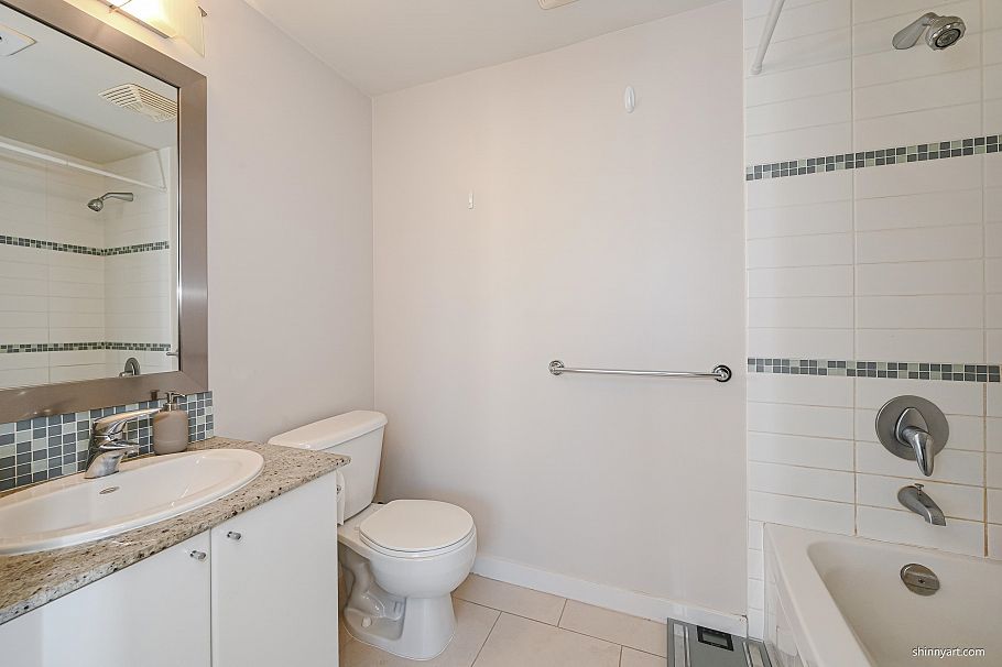 2401 1188 W Pender Street Vancouver, BC - 15