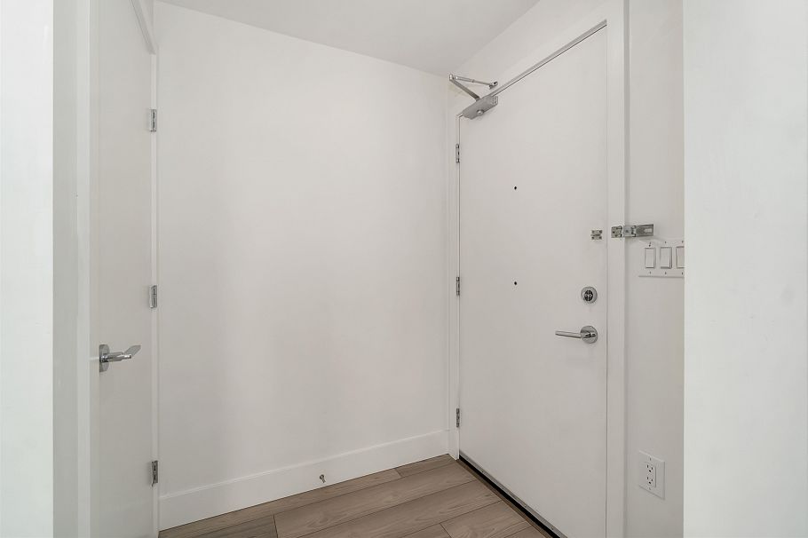 808 3581 E Kent Avenue North Vancouver, BC - 19