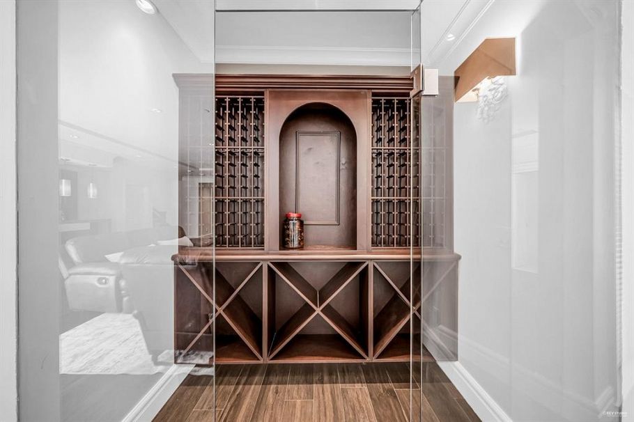 3176 W 35th Avenue Vancouver, BC - 29