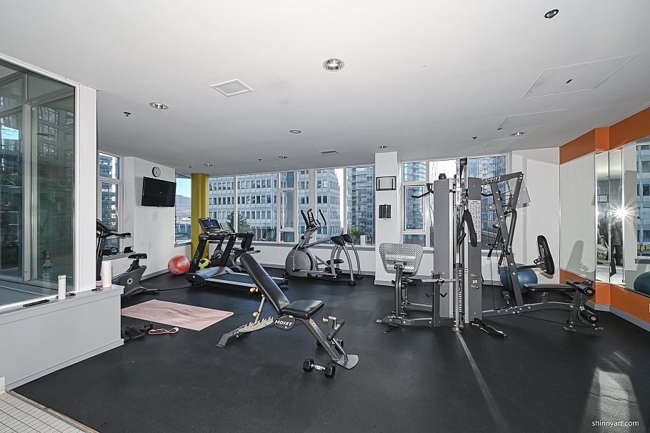 2401 1188 W Pender Street Vancouver, BC - 18