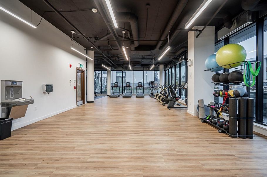 422 3596 Malsum Drive North Vancouver, BC - 21