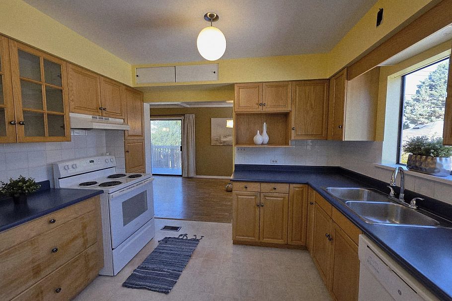 2725 E 52nd Avenue Vancouver, BC - 9