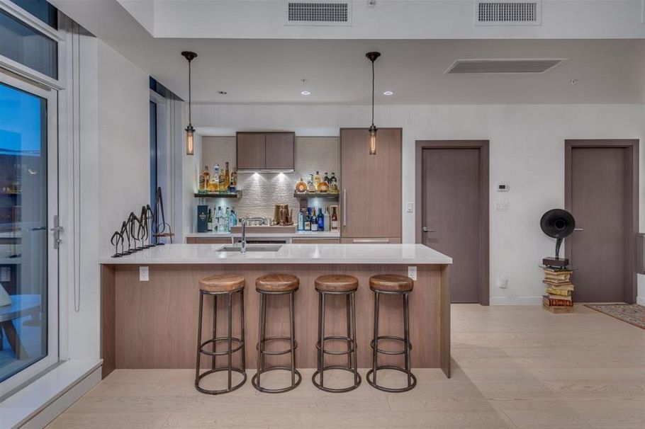 PH2015 68 SMITHE STREET, Vancouver BC V6B 0P4 Vancouver, BC - 8