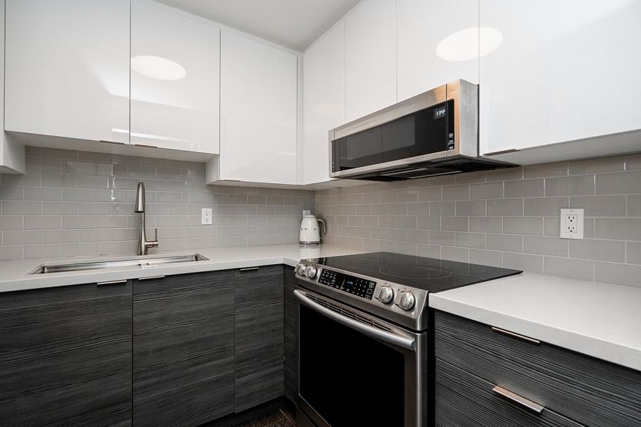 PH3 936 Bute Street Vancouver, BC - 7