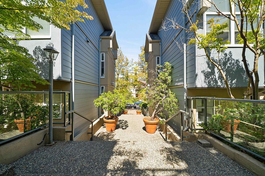 3021 Laurel Street Vancouver, BC - 24