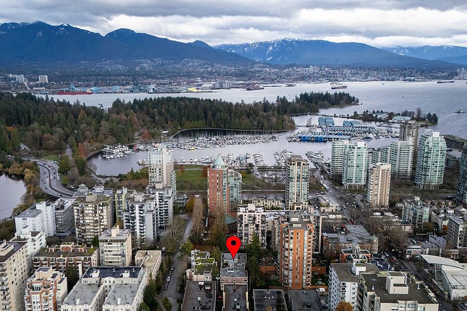 203 1878 Robson Street Vancouver, BC - 19