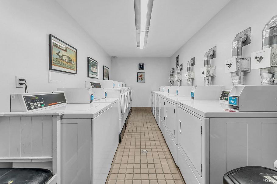 501 1725 Pendrell Street Vancouver, BC - 12