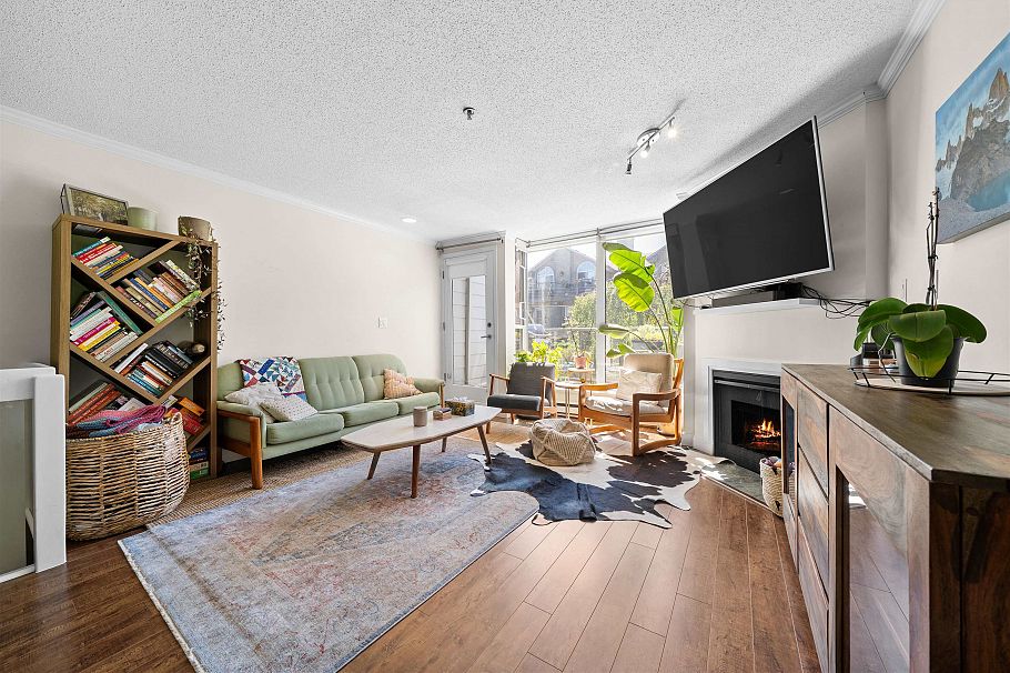 3021 Laurel Street Vancouver, BC - 2