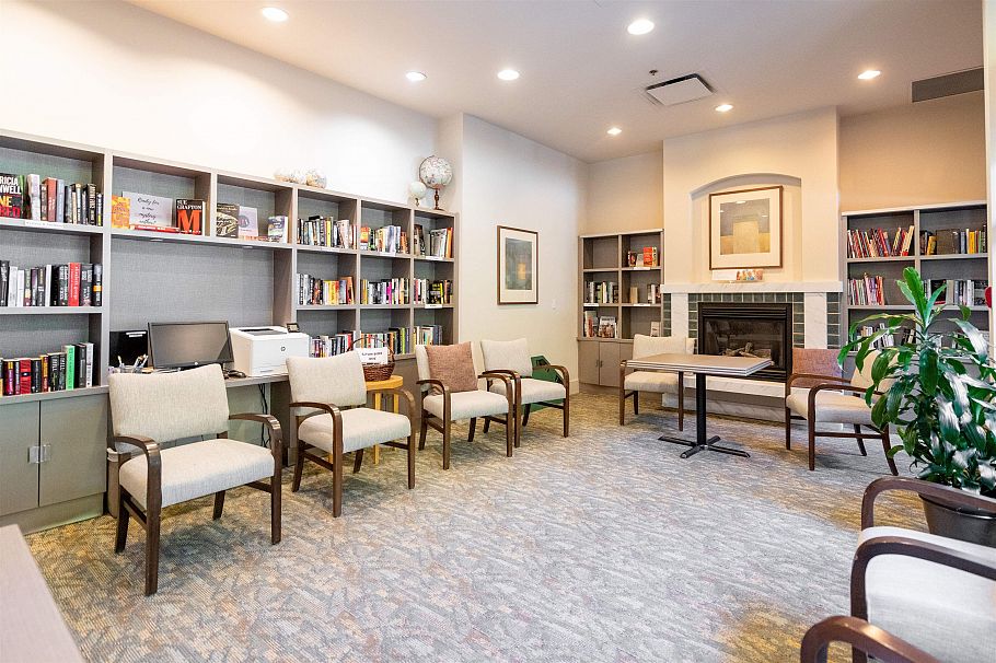 101 2799 Yew Street Vancouver, BC - 32