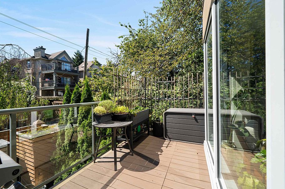 3021 Laurel Street Vancouver, BC - 5